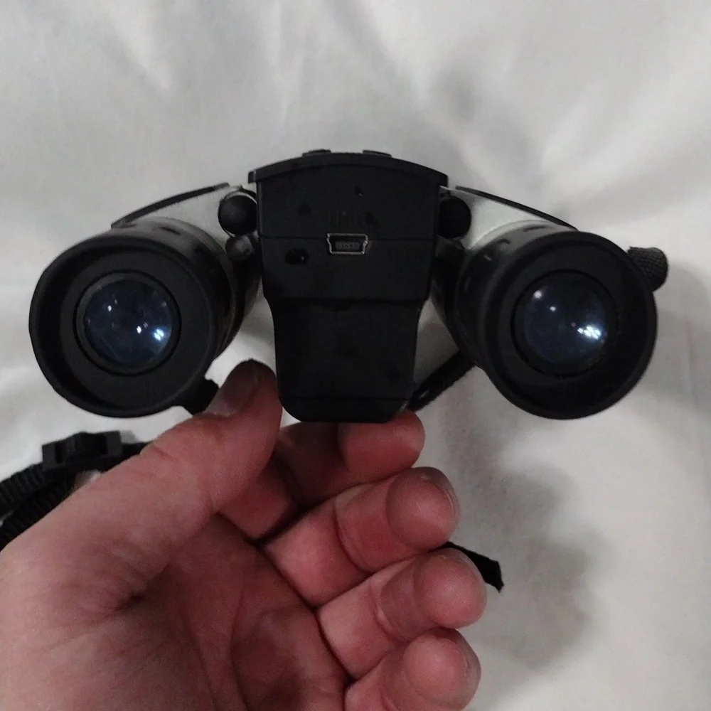 Bushnell binoculars camera